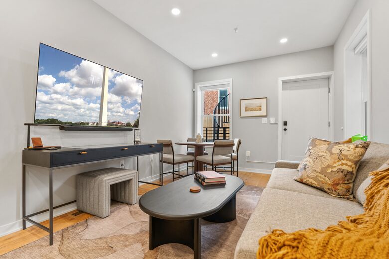 Capitol Hill Comfort & Convenience - Capitol Hill, Washington DC