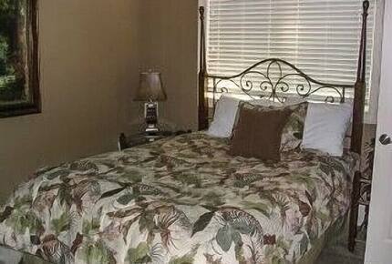 Lagoonfront Elegance in Palmetto Dunes - Hilton Head Island, South Carolina