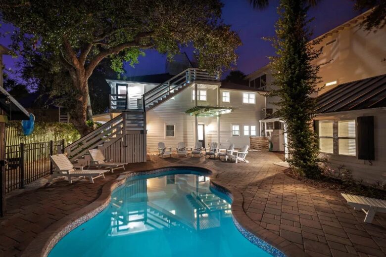 Southern Coastal Retreat on Tybee Island - Tybee Island, Georgia