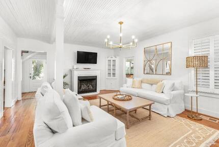 Southern Coastal Retreat on Tybee Island - Tybee Island, Georgia