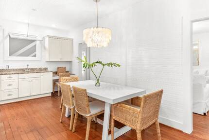 Southern Coastal Retreat on Tybee Island - Tybee Island, Georgia