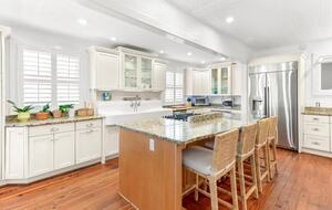 Southern Coastal Retreat on Tybee Island - Tybee Island, Georgia