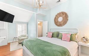 Southern Coastal Retreat on Tybee Island - Tybee Island, Georgia