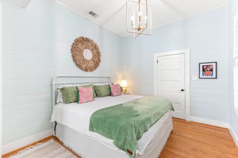 Southern Coastal Retreat on Tybee Island - Tybee Island, Georgia