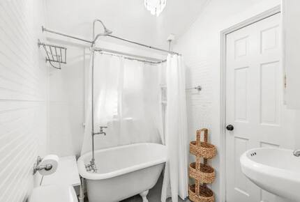 Southern Coastal Retreat on Tybee Island - Tybee Island, Georgia