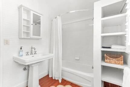 Southern Coastal Retreat on Tybee Island - Tybee Island, Georgia