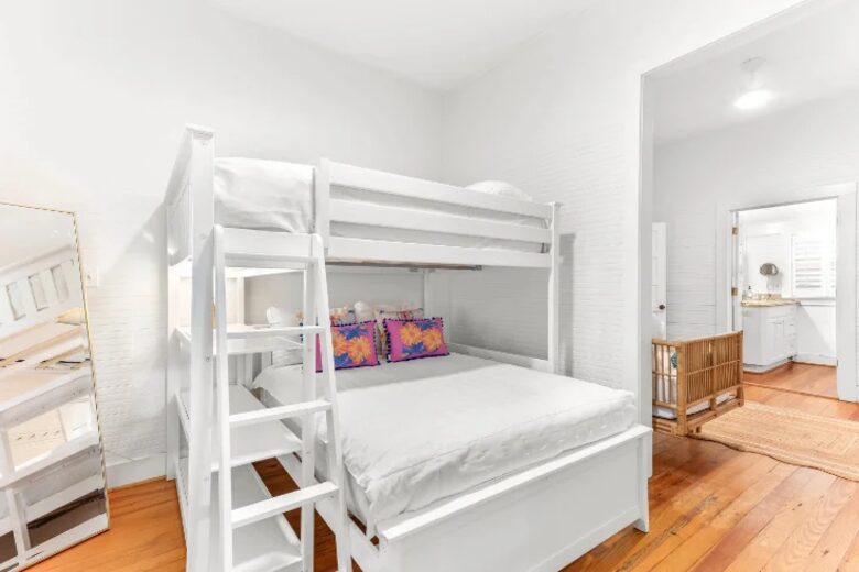 Southern Coastal Retreat on Tybee Island - Tybee Island, Georgia