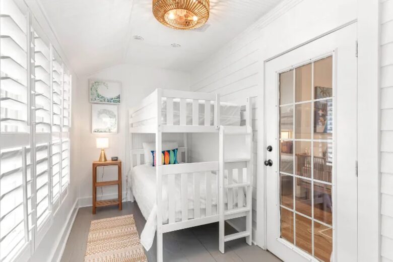 Southern Coastal Retreat on Tybee Island - Tybee Island, Georgia