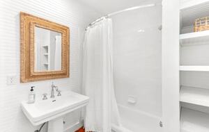 Southern Coastal Retreat on Tybee Island - Tybee Island, Georgia