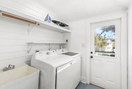 Southern Coastal Retreat on Tybee Island - Tybee Island, Georgia