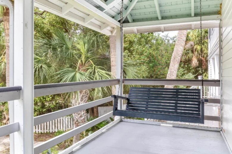 Southern Coastal Retreat on Tybee Island - Tybee Island, Georgia