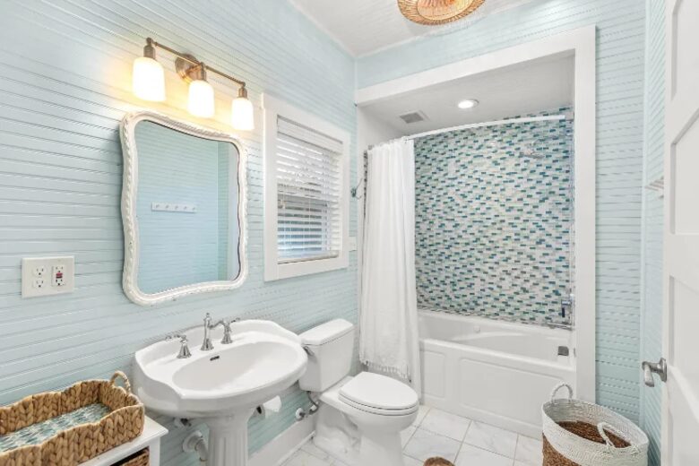 Southern Coastal Retreat on Tybee Island - Tybee Island, Georgia