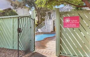 Southern Coastal Retreat on Tybee Island - Tybee Island, Georgia