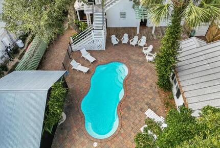 Southern Coastal Retreat on Tybee Island - Tybee Island, Georgia