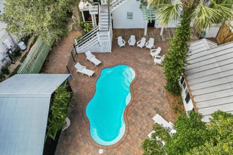 Southern Coastal Retreat on Tybee Island - Tybee Island, Georgia