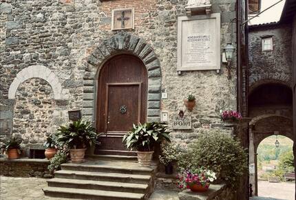 Timeless Tuscan Villa in the Heart of Coreglia Antelminelli - Coreglia Antelminelli, Italy