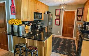 Serenity Cove Retreat - Tignall, Georgia