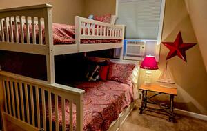 Serenity Cove Retreat - Tignall, Georgia