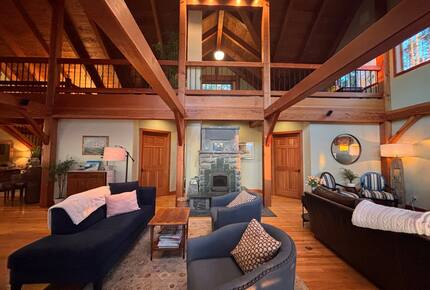 Cliffside Elegance on the Pacific - Pacific Beach, Washington