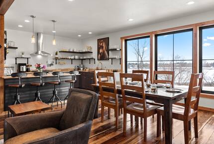 Rustic-Chic 30-Acre Retreat near Whitefish - Kalispell, Montana