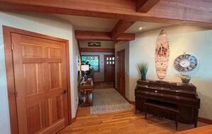 Cliffside Elegance on the Pacific - Pacific Beach, Washington