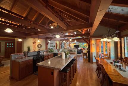 Cliffside Elegance on the Pacific - Pacific Beach, Washington