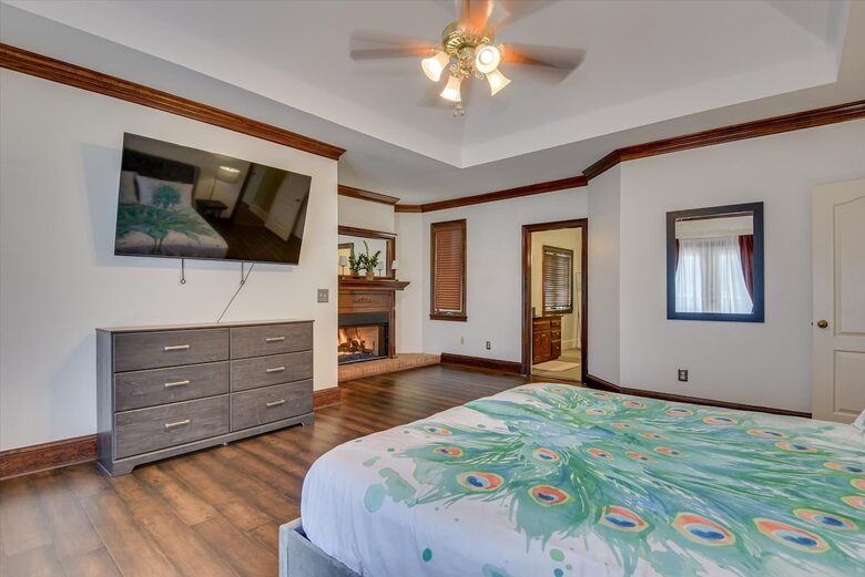 Poolside and Waterfront Bliss in Evans - Evans, Georgia