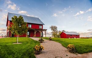Rustic-Chic 30-Acre Retreat near Whitefish - Kalispell, Montana