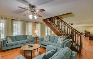 Poolside and Waterfront Bliss in Evans - Evans, Georgia