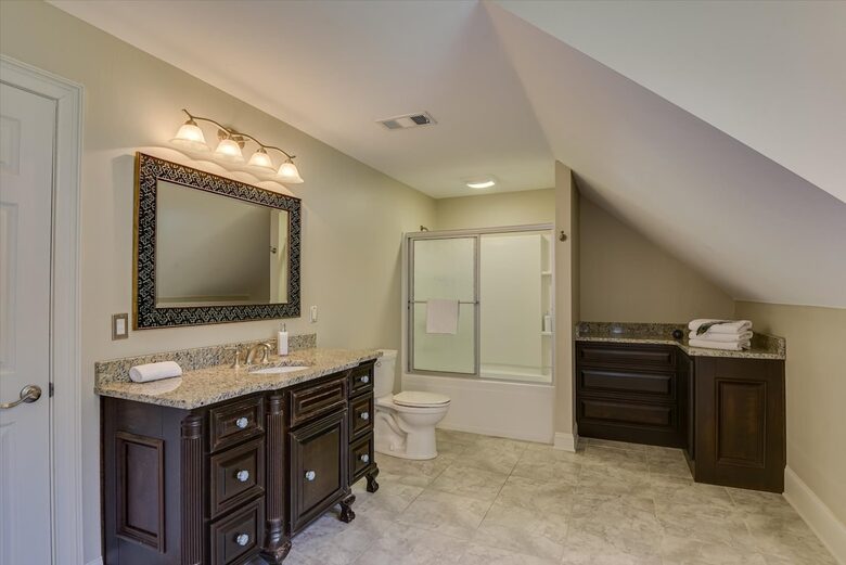 Poolside and Waterfront Bliss in Evans - Evans, Georgia