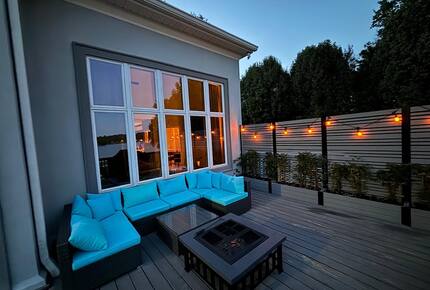 Poolside and Waterfront Bliss in Evans - Evans, Georgia