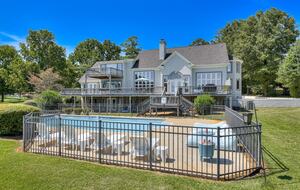 Poolside and Waterfront Bliss in Evans - Evans, Georgia