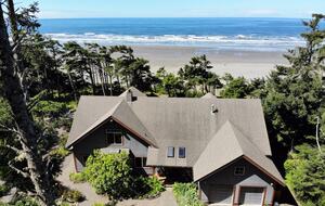 Cliffside Elegance on the Pacific - Pacific Beach, Washington