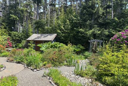 Cliffside Elegance on the Pacific - Pacific Beach, Washington