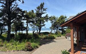 Cliffside Elegance on the Pacific - Pacific Beach, Washington