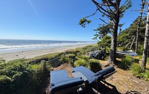 Cliffside Elegance on the Pacific - Pacific Beach, Washington