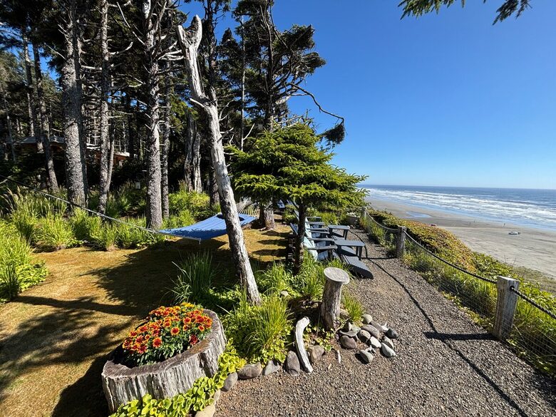 Cliffside Elegance on the Pacific - Pacific Beach, Washington
