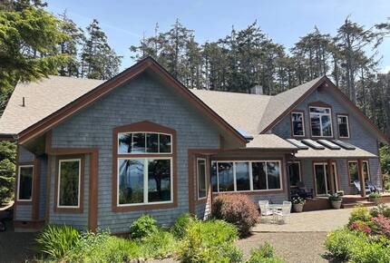 Cliffside Elegance on the Pacific - Pacific Beach, Washington