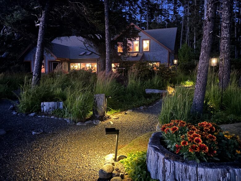 Cliffside Elegance on the Pacific - Pacific Beach, Washington