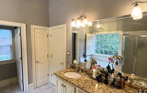 Lakeside Ranch Retreat at Lake Redwine - Newnan, Georgia