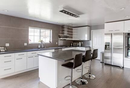 Oakland Hills Mediterranean Retreat with Bay Views - Oakland, California