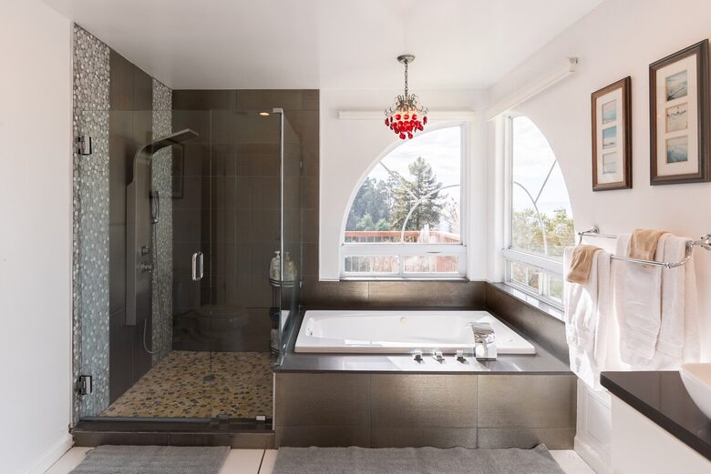 Oakland Hills Mediterranean Retreat with Bay Views - Oakland, California