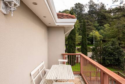 Oakland Hills Mediterranean Retreat with Bay Views - Oakland, California