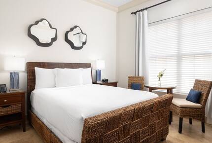 Oceanfront Penthouse Paradise in Turks & Caicos - Provo, Turks and Caicos Islands