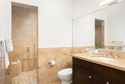 Oceanfront Penthouse Paradise in Turks & Caicos - Provo, Turks and Caicos Islands