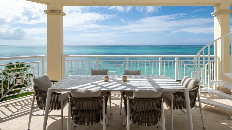 Oceanfront Penthouse Paradise in Turks & Caicos - Provo, Turks and Caicos Islands