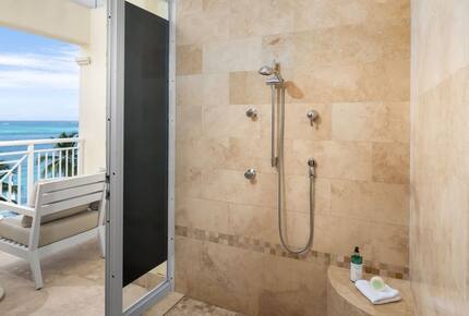 Oceanfront Penthouse Paradise in Turks & Caicos - Provo, Turks and Caicos Islands