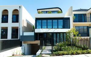 Contemporary Waterfront Elegance in Perth - Perth, Australia