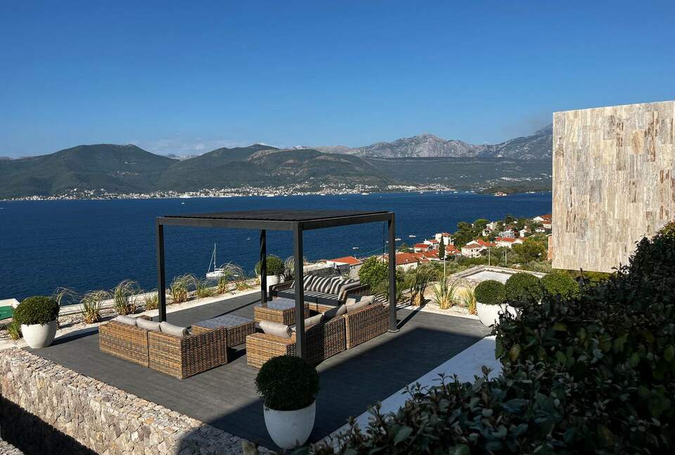 Cube A2: Modern Design Meets Montenegro’s Coastline - Krašići, Montenegro