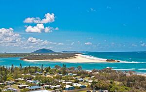 Sunshine Coast Seaside Escape - Sunshine Coast, Australia